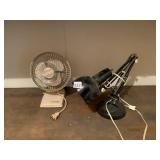 TATUNG DESK FAN, PLASTIC CONSTRUCTION, ADJUSTABLE