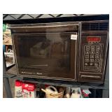 AMANA RADARANGE TOUCHMATIC MICROWAVE OVEN,
