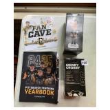 PITTSBURGH PENGUINS BOBBLEHEAD, YEARBOOK, FAN