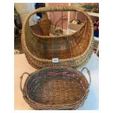 WOVEN WICKER BASKET, LARGE OVAL SHAPE, INTEGRATED