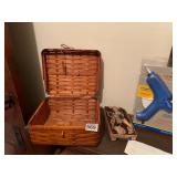 WOVEN WOOD BASKET W/ LID, SUREBONDER FULL SIZE