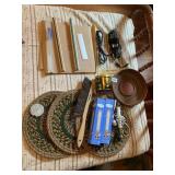 ASSORTED OFFICE AND HOUSEHOLD ITEMS, TRIANGULAR