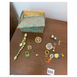COSTUME JEWELRY ASSORTMENT, INCLUDES ENAMEL