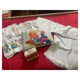 MUPPETS INC. SESAME STREET MUSIC BOX, BALLERINA