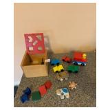 CREATIVE PLAYTHINGS WOODEN SHAPE SORTER BOX,