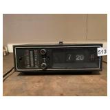 BROADMOOR MODEL 1083, FLIP CLOCK RADIO, FAUX WOOD