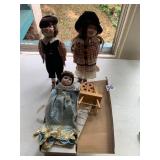 ROYALTON COLLECTION PORCELAIN DOLLS, CLOTH