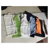 ASSORTED WOMENS CLOTHING, INCLUDES RIBBED TANK