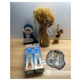 ASSORTED THANKSGIVING DECOR, INCLUDES HERMITAGE