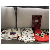 ASSORTED HOLIDAY TEXTILES, INCLUDES MAKER