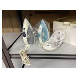 PROCTOR SILEX STEAM IRON, CORDED, WHITE AND BLUE,