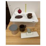 ASSORTED HOUSEHOLD ITEMS, INCLUDES NINJA BLENDER
