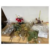 8 FT PRE-LIT HOLIDAY ARCH, 200 LIGHTS, INCLUDES