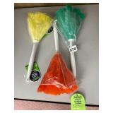 EVERCLEAN TURKEY FEATHER DUSTERS, ASSORTED
