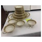 LENOX GREENFIELD DINNERWARE SERVICE, CREAM