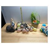 ASSORTED EASTER DECOR, INCLUDES RESIN RABBIT