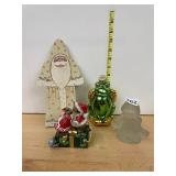 CHARMING TAILS MERRY KISS-MAS FIGURINE, WOODEN