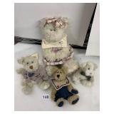 BOYDS COLLECTION LTD PLUSH ANIMALS, INCLUDES