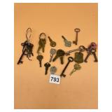 ASSORTED METAL KEYS, INCLUDES HOTEL CHAMPLAIN
