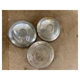 ASSORTED AUTOMOTIVE HUB CAPS, INCLUDES CHEVROLET