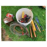 ASSORTED GARDEN AND HAND TOOLS, INCLUDES BUCKET,