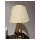 BRASS TABLE LAMP, HEXAGONAL BASE, THREE-CANDLE