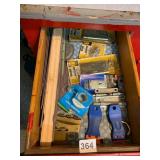 ASSORTED HARDWARE, INCLUDES STANLEY HINGES,