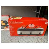 GE CREATE 3-CROCK SLOW COOKER, INDIVIDUAL