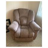 HOMESTRETCH RECLINER, TEXTURED BROWN FABRIC,