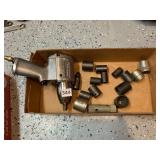 CRAFTSMAN PNEUMATIC IMPACT WRENCH, INCLUDES