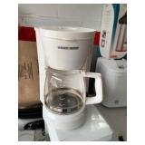 ASSORTED COFFEE MAKERS, INCLUDES BLACK & DECKER