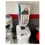 TOASTMASTER BREAD MAKER, THERMOS 2QT VACUUM
