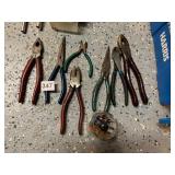 ASSORTED PLIERS, INCLUDES NEEDLE-NOSE, DIAGONAL