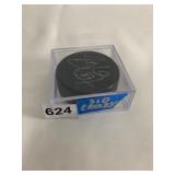 SIDNEY CROSBY SIGNED HOCKEY PUCK, ACRYLIC DISPLAY