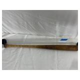 CECIL TRAVIS LOUISVILLE SLUGGER BASEBALL BAT, 125