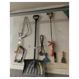 HAND TOOLS, INCLUDES BOW SAW, PRUNING SAW, SNOW
