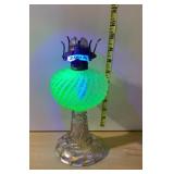 OIL LAMP, URANIUM GLASS FONT, SWIRL PATTERN,