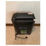 ROYAL 112MX CROSSCUT PAPER SHREDDER, PULL-OUT