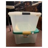 STERILITE 65-QT CLEAR PLASTIC STORAGE BINS, GREEN