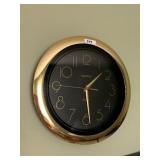 INGRAHAM QUARTZ WALL CLOCK, GOLD-TONE RIM, BLACK