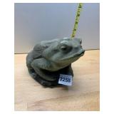 CAST STONE FROG GARDEN STATUE, TEXTURED FINISH.