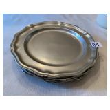 WILTON ARMETALE PEWTER-TONE PLATES, SCALLOPED