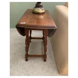 GATE LEG SIDE TABLE, WOOD CONSTRUCTION, DROP