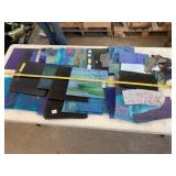 ASSORTED ART GLASS SHEETS, MULTICOLORED,