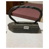 CAST IRON SAD IRON, HEAVY METAL CONSTRUCTION,