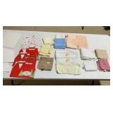 ASSORTED TEXTILES, INCLUDES WASHCLOTHS,