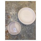 10 LEADER MELAMINE PLATES, TAN, ROUND, DINNERWARE.