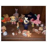 ASSORTED MINIATURE TEDDY BEAR FIGURINES,