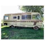TITAN MOTOR HOME, CLASS A, INTERIOR KITCHEN,