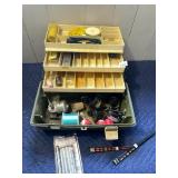 OLD PAL TACKLE BOX, INCLUDES SHAKESPEARE MODEL FB